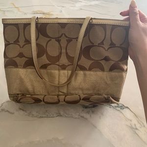 Coach Tote